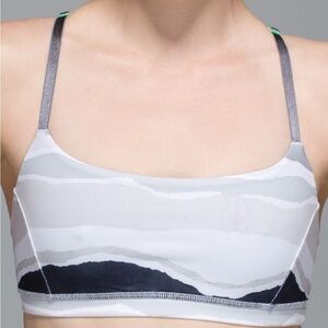 Lululemon True Self Bra
Bleacher Stripe White Black / Slate